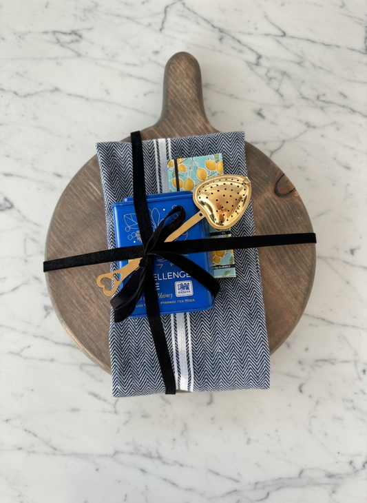 Blue Hue Sip|Tea and Chocolate Gift Board|Limited Spring Release